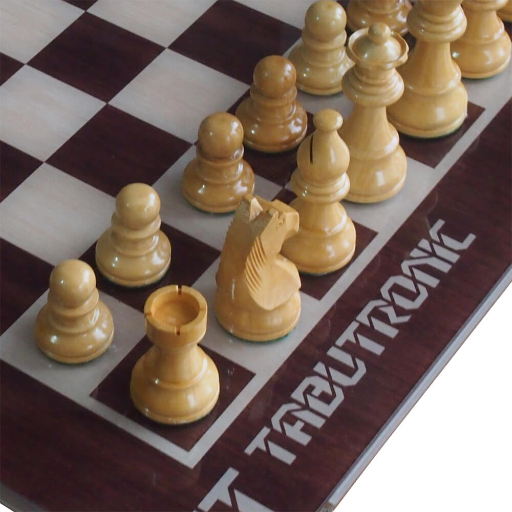 Tabutronic Cerno 35mm look Walnut with tags - Image 7